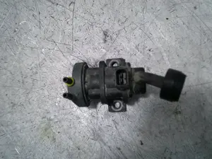 Foto de VALVULA AIRE ADICIONAL OPEL ZAFIRA A 2.0 DTI (101 CV / 74 KW) referencia 4534375 foto 1