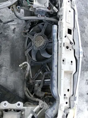 Foto de RADIADOR CALEFACCION / AIRE ACONDICIONADO OPEL CORSA C 1.2 16V CAT (Z 12 XE / LW4) (75 CV / 55 KW)