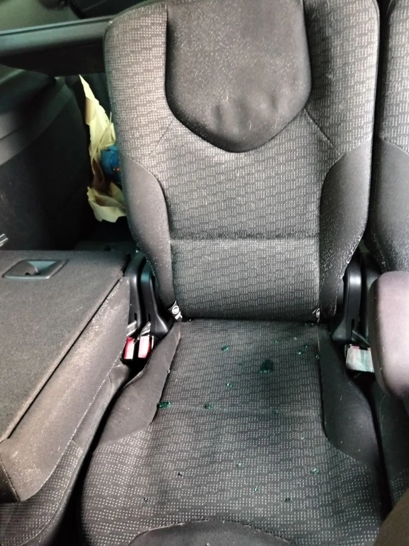 Foto de ASIENTO TRASERO MEDIO PEUGEOT 308 SW 1.6 HDi FAP CAT (9HZ / DV6TED4) (109 CV / 80 KW)