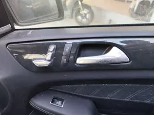 Foto de MANETA INTERIOR DELANTERA DERECHA MERCEDES-BENZ CLASE GLE (BM 292) COUPE 3.0 CAT (390 CV / 287 KW)