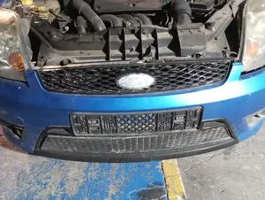 Foto de PANEL FRONTAL FORD FIESTA (CBK) 1.25 16V CAT (69 CV / 51 KW) foto 2