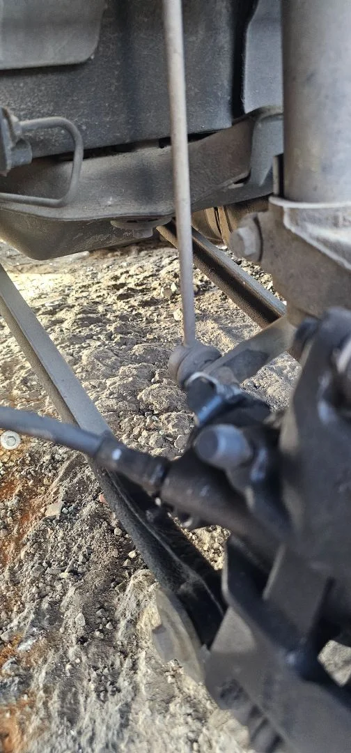 Foto de BRAZO SUSPENSION TRASERO DERECHO FORD MONDEO BERLINA (GE) 2.0 16V DI TD CAT (116 CV / 85 KW) referencia 1118921