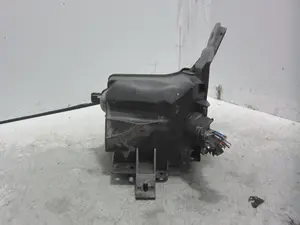 Foto de CAJA RELES / FUSIBLES CITROEN C4 CACTUS 1.2 12V VTi (82 CV / 60 KW) referencia 9671924480 foto 2