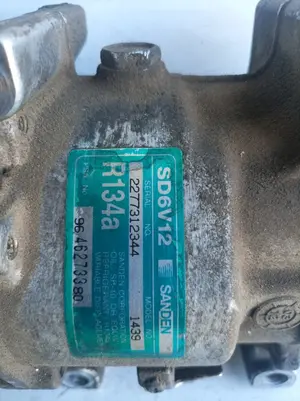 Foto de COMPRESOR AIRE ACONDICIONADO CITROEN C3 referencia 9646273380 foto 5