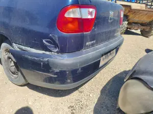 Foto de PARAGOLPES TRASERO SEAT CORDOBA BERLINA (6K2) 1.4 (60 CV / 44 KW) referencia 6K5807421M FKZ foto 2