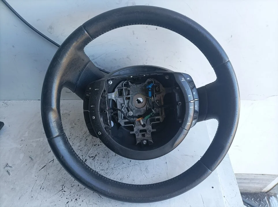 Foto de VOLANTE CITROEN C4 BERLINA 1.6 16V HDi FAP (109 CV / 80 KW) referencia 6029659