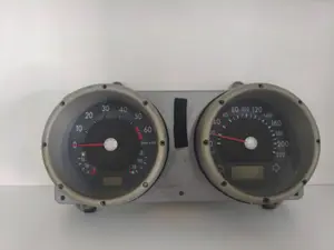 Foto de CUADRO INSTRUMENTOS VOLKSWAGEN POLO III BERLINA (6N2) referencia 6N0920804E