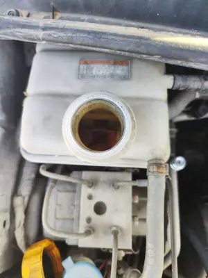 Foto de DEPOSITO EXPANSION CHEVROLET MATIZ 0.8 CAT (52 CV / 38 KW)