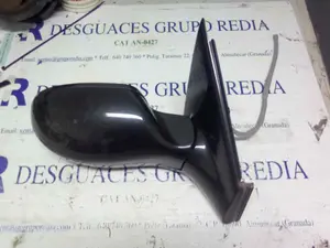 Foto de RETROVISOR DERECHO FORD FOCUS BERLINA (CAK) 1.6 16V CAT (101 CV / 74 KW) referencia 98AB17682UE foto 2
