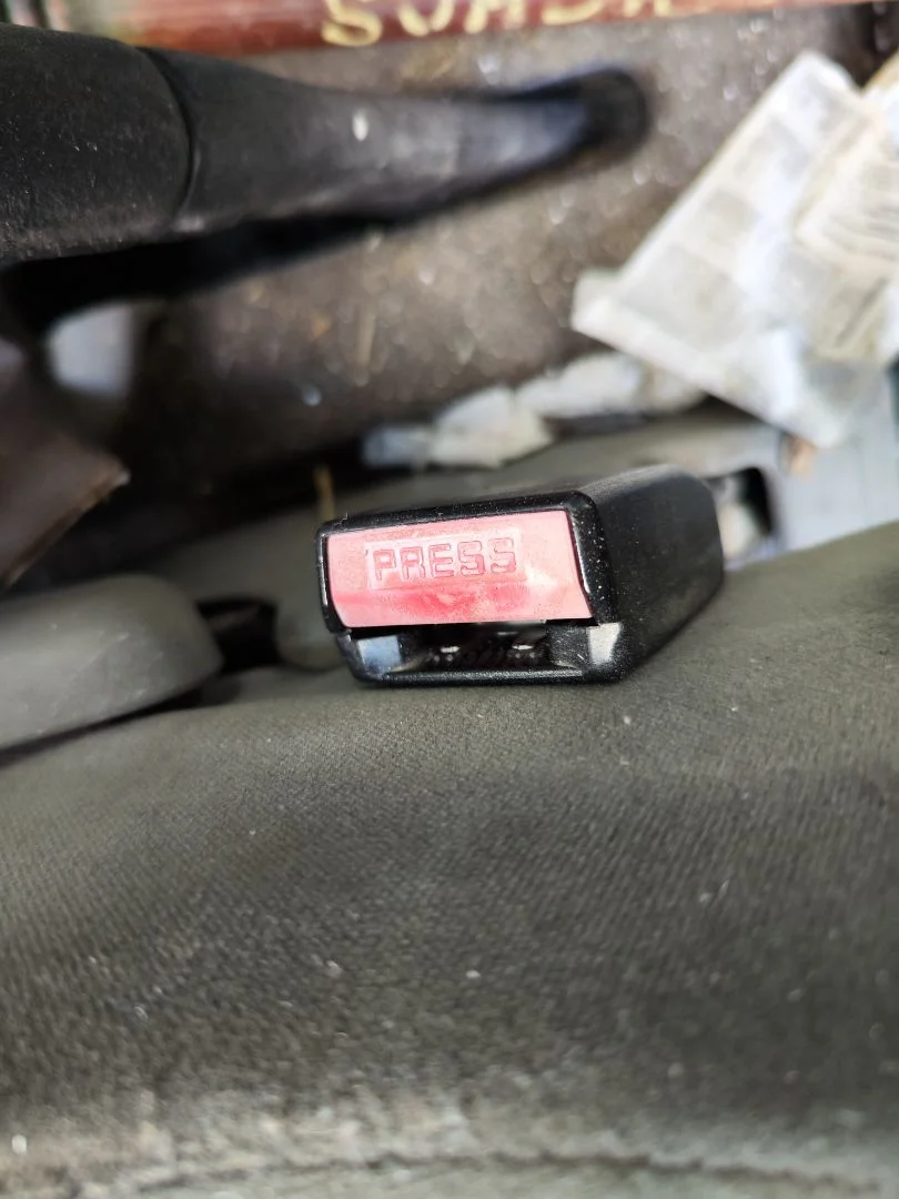 Foto de PRETENSOR AIRBAG IZQUIERDO RENAULT SCENIC I (JA...) 1.9 dCi Diesel CAT (102 CV / 75 KW)