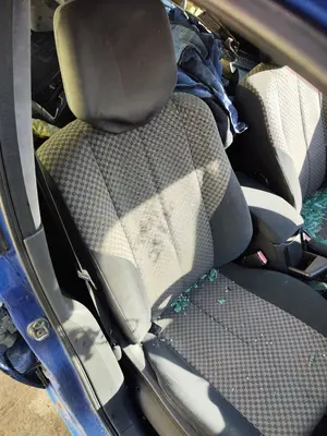 Foto de ASIENTO DELANTERO DERECHO RENAULT MEGANE II BERLINA 5P 1.5 dCi Diesel (101 CV / 74 KW) foto 2