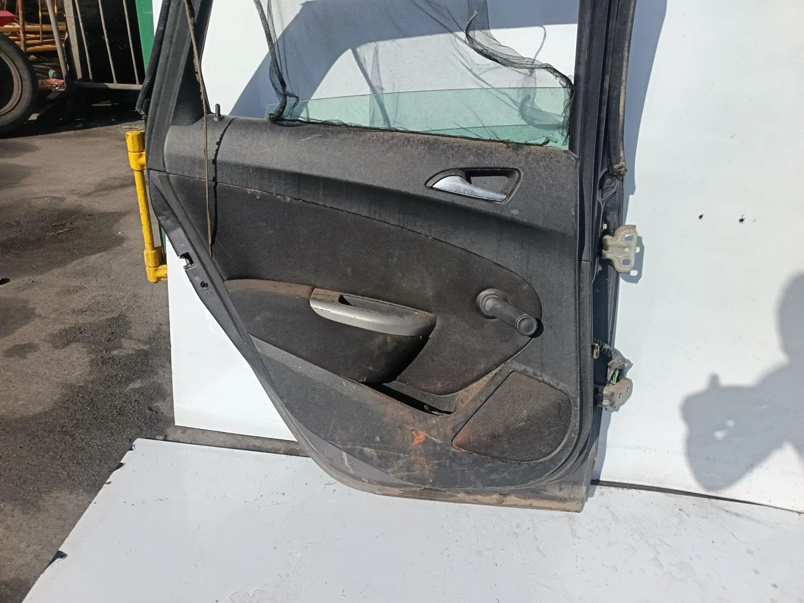 Foto de GUARNECIDO PUERTA TRASERA IZQUIERDA OPEL ASTRA J BERLINA 5P 1.7 16V CDTI (110 CV / 81 KW)