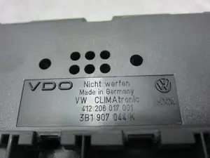 Foto de MANDO CLIMATIZADOR VOLKSWAGEN PASSAT BERLINA (3B3) 1.9 TDI (131 CV / 96 KW) referencia 412206017001 foto 5