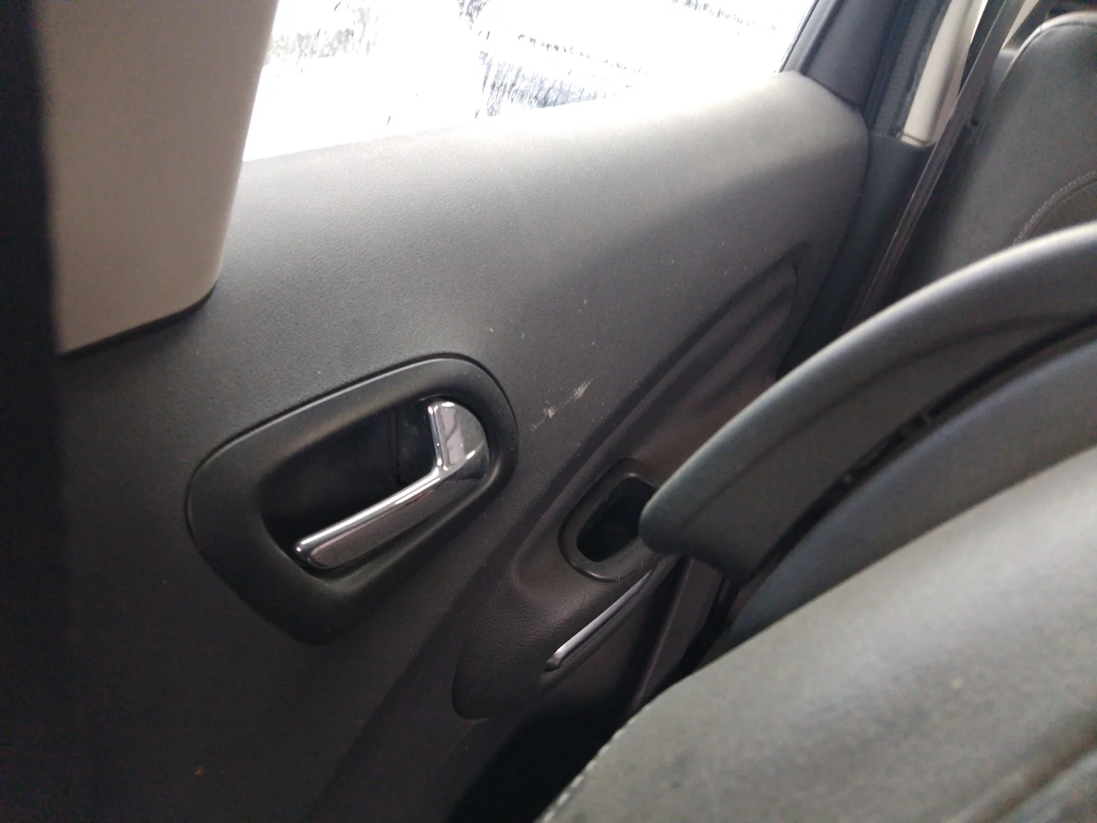 Foto de GUARNECIDO PUERTA TRASERA DERECHA CITROEN C3 PICASSO 1.6 16V (120 CV / 88 KW) referencia 9343SQ