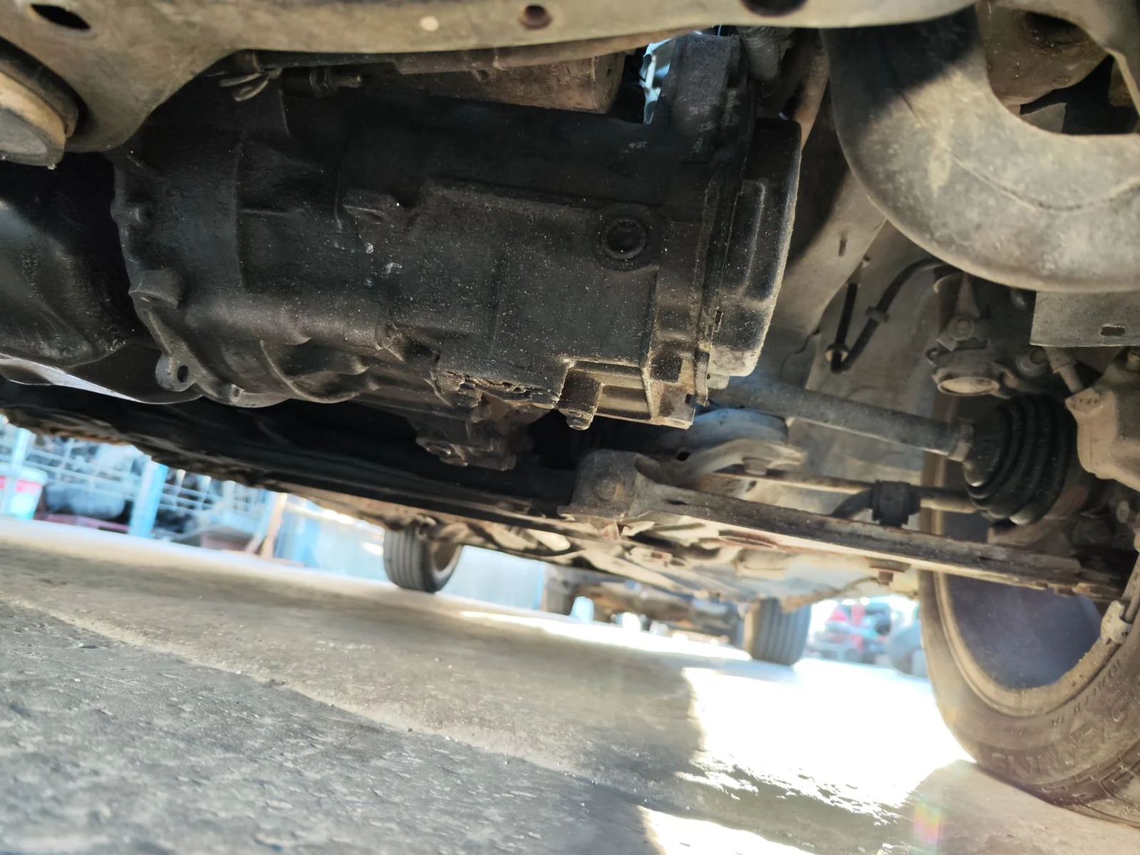 Foto de EJE DELANTERO / CUNA MOTOR VOLKSWAGEN GOLF III (1H1)(11.1991) 1.9 TDI (110 CV / 81 KW)