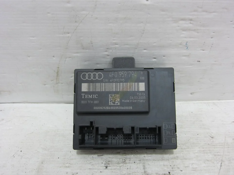 Foto de MODULO ELECTRONICO AUDI A6 BERLINA (4F2) 4.2 V8 40V (335 CV / 246 KW) referencia 4F0959794