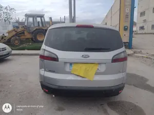 Foto de PORTON TRASERO FORD S-MAX (CA1) 2.0 TDCi CAT (140 CV / 103 KW)