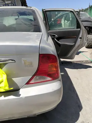 Foto de PILOTO TRASERO DERECHO FORD FOCUS BERLINA (CAK) 1.6 16V CAT (101 CV / 74 KW) referencia 1150021