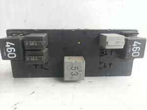 Foto de CAJA RELES / FUSIBLES VOLKSWAGEN GOLF V (1K1)(10.2003) referencia 3C0937049 foto 2