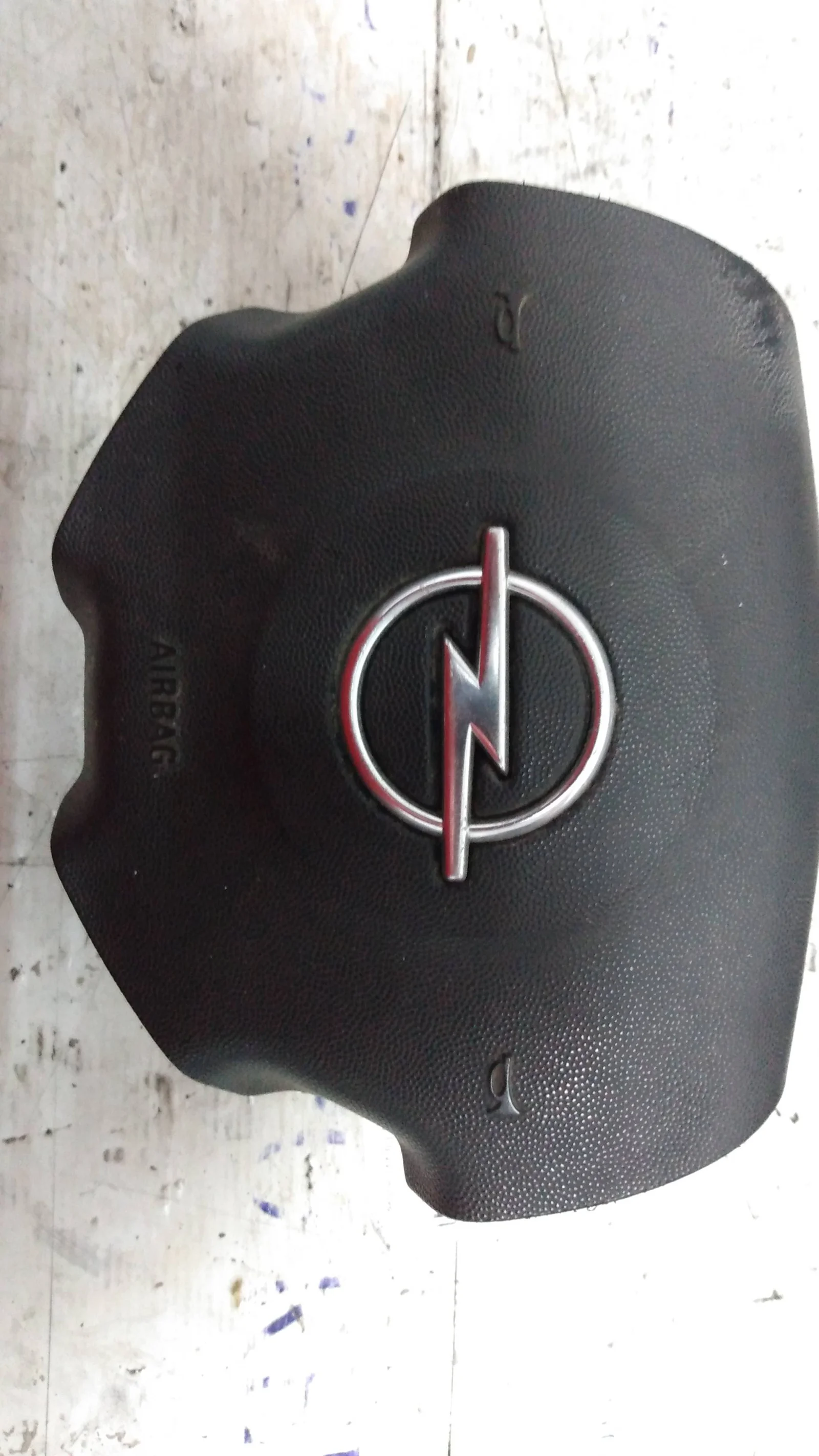 Foto de AIRBAG DELANTERO IZQUIERDO OPEL VECTRA C BERLINA 2.2 16V DTI CAT (Y 22 DTR / L50) (125 CV / 92 KW) referencia 13110699
