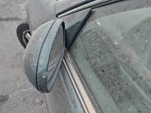 Foto de RETROVISOR IZQUIERDO MERCEDES-BENZ CLK (BM 208) COUPE 3.2 V6 18V CAT (218 CV / 160 KW)
