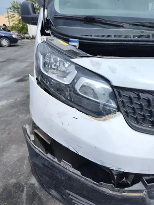 Foto de FARO DERECHO FIAT SCUDO (506) FURGON 1.5 (100 CV / 75 KW) referencia 9808567680