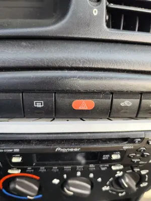 Foto de WARNING OPEL VECTRA B BERLINA 2.0 DTI (101 CV / 74 KW)