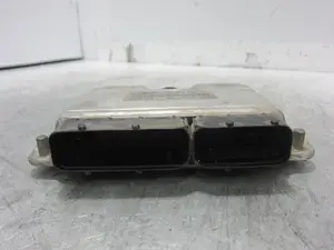 Foto de CENTRALITA MOTOR UCE FORD GALAXY (VY) 1.9 TDI CAT (116 CV / 85 KW) referencia 0281010309 foto 3