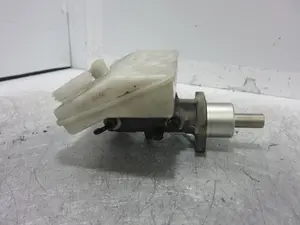 Foto de BOMBA FRENO PEUGEOT 206 1.4 16V CAT (KFU / ET3J4) (88 CV / 65 KW) referencia 03350886501 foto 2