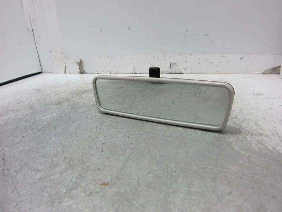 Foto de RETROVISOR INTERIOR VOLKSWAGEN GOLF VI (5K1)(10.2008) 1.6 TDI DPF (105 CV / 77 KW) referencia E1021065