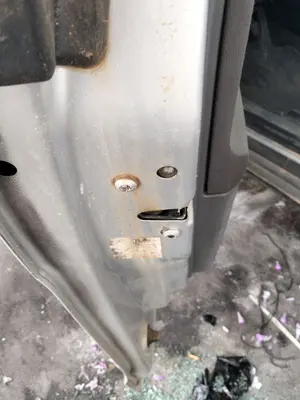 Foto de CERRADURA PUERTA DELANTERA IZQUIERDA SEAT ALTEA (5P1) 1.9 TDI (105 CV / 77 KW) referencia 1P1837015