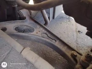 Foto de BRAZO SUSPENSION DELANTERO DERECHO VOLKSWAGEN TOURAN (1T2) 1.9 TDI (105 CV / 77 KW)
