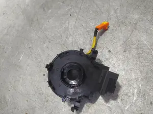 Foto de ANILLO AIRBAG TOYOTA COROLLA (E15) 1.4 Turbodiesel CAT (90 CV / 66 KW) referencia 8924533040 foto 4