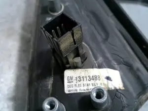 Foto de RETROVISOR DERECHO OPEL MERIVA 1.7 16V DTI CAT (Y 17 DT / LR6) (75 CV / 55 KW) referencia 13113488 foto 2