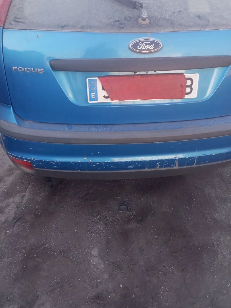 Foto de PARAGOLPES TRASERO FORD FOCUS BERLINA (CAP) 1.6 TDCi CAT (109 CV / 80 KW)