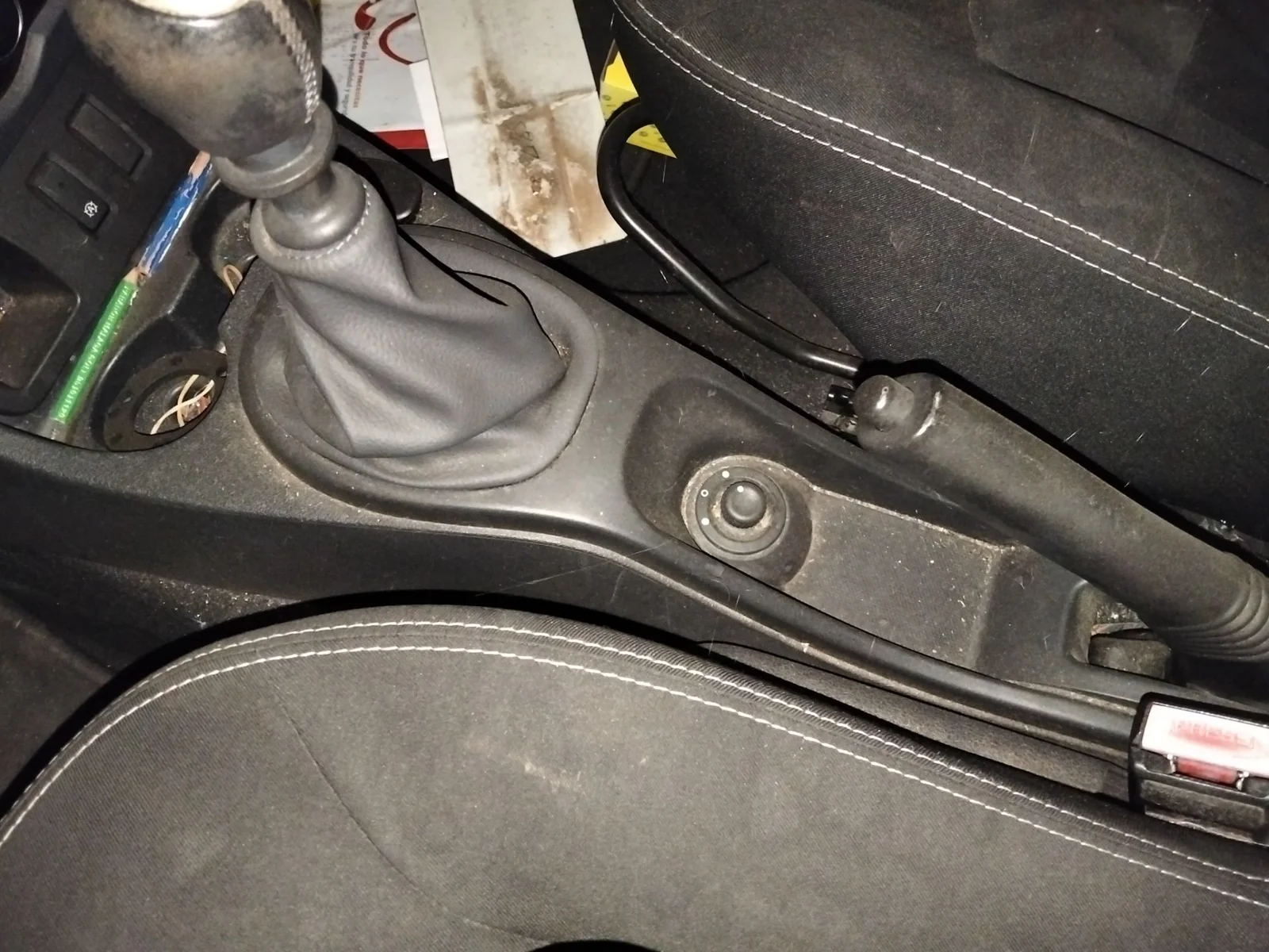 Foto de CENTRALITA AIRBAG DACIA DUSTER I 1.2 16V TCE CAT (125 CV / 92 KW) referencia 8201385569