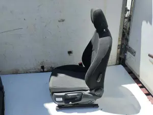 Foto de JUEGO ASIENTOS COMPLETO SEAT LEON (5F1) 1.6 TDI (105 CV / 77 KW) foto 18
