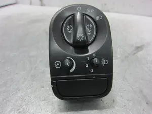 Foto de MANDO LUCES JAGUAR X-TYPE 3.0 V6 24V CAT (230 CV / 169 KW) referencia 1X4311654BE