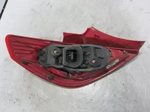 Foto de PILOTO TRASERO DERECHO OPEL CORSA D 1.2 16V CAT (Z 12 XEP / LB4) (80 CV / 59 KW) referencia 89038961A foto 3