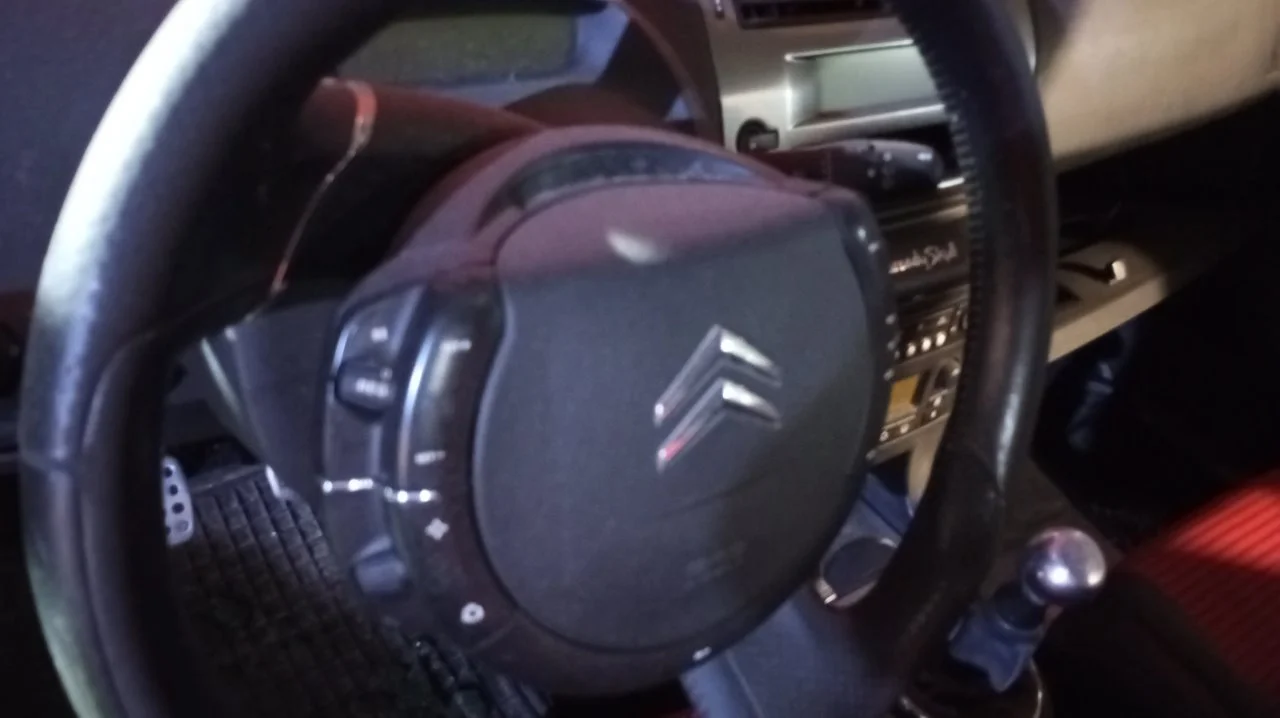 Foto de AIRBAG DELANTERO IZQUIERDO CITROEN C4 COUPE 1.6 HDi CAT (9HY / DV6TED4) (109 CV / 80 KW) referencia 4112KF