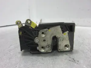 Foto de CERRADURA PUERTA DELANTERA IZQUIERDA DACIA LOGAN II 1.5 dCi Diesel FAP CAT (75 CV / 55 KW) referencia 805039362R