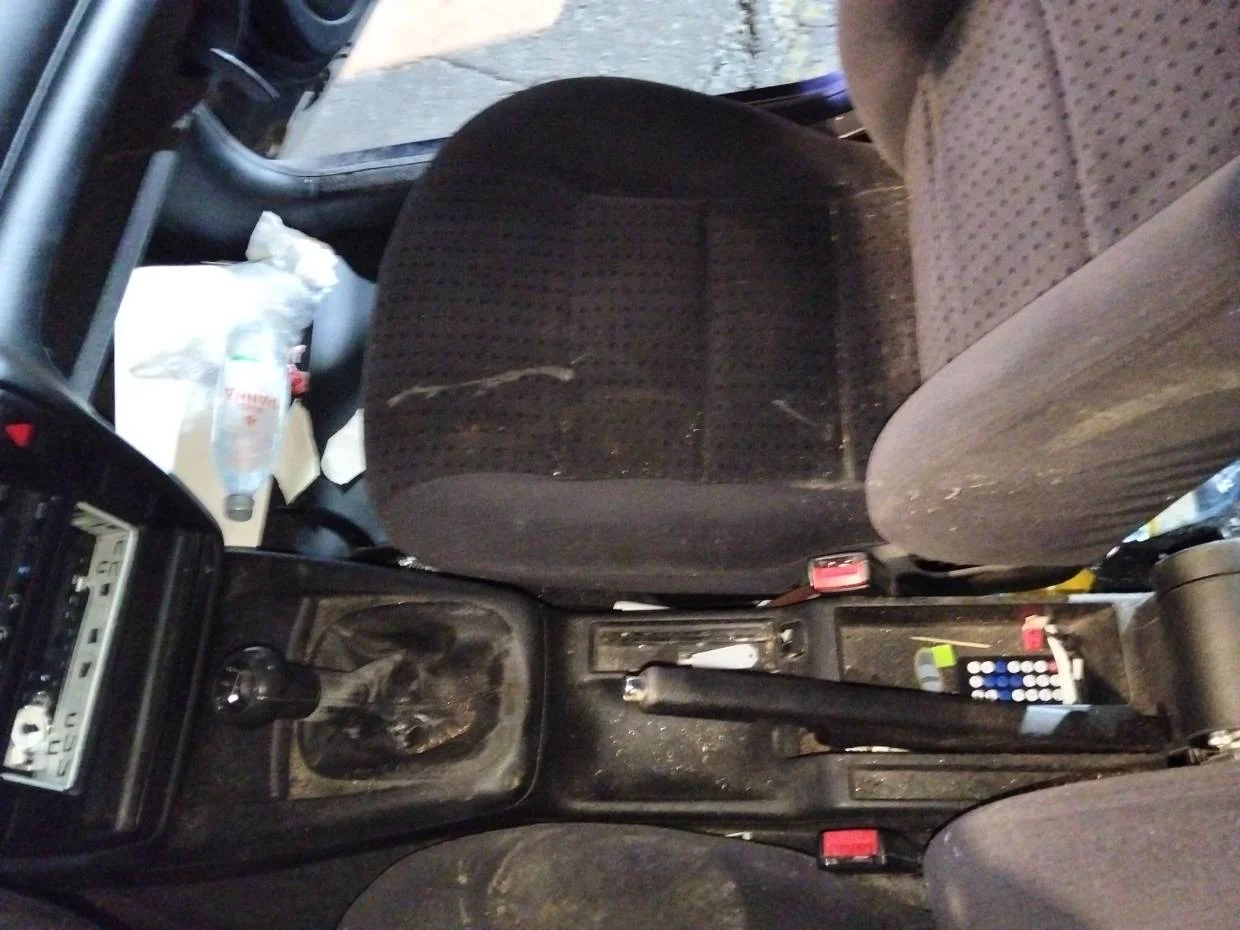 Foto de CONSOLA CENTRAL VOLKSWAGEN PASSAT BERLINA (3B2) 1.9 TDI (110 CV / 81 KW)