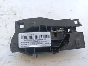 Foto de MANETA INTERIOR TRASERA DERECHA CITROEN C4 BERLINA 2.0 16V CAT (RFN / EW10J4) (136 CV / 100 KW) referencia 96435310 foto 2
