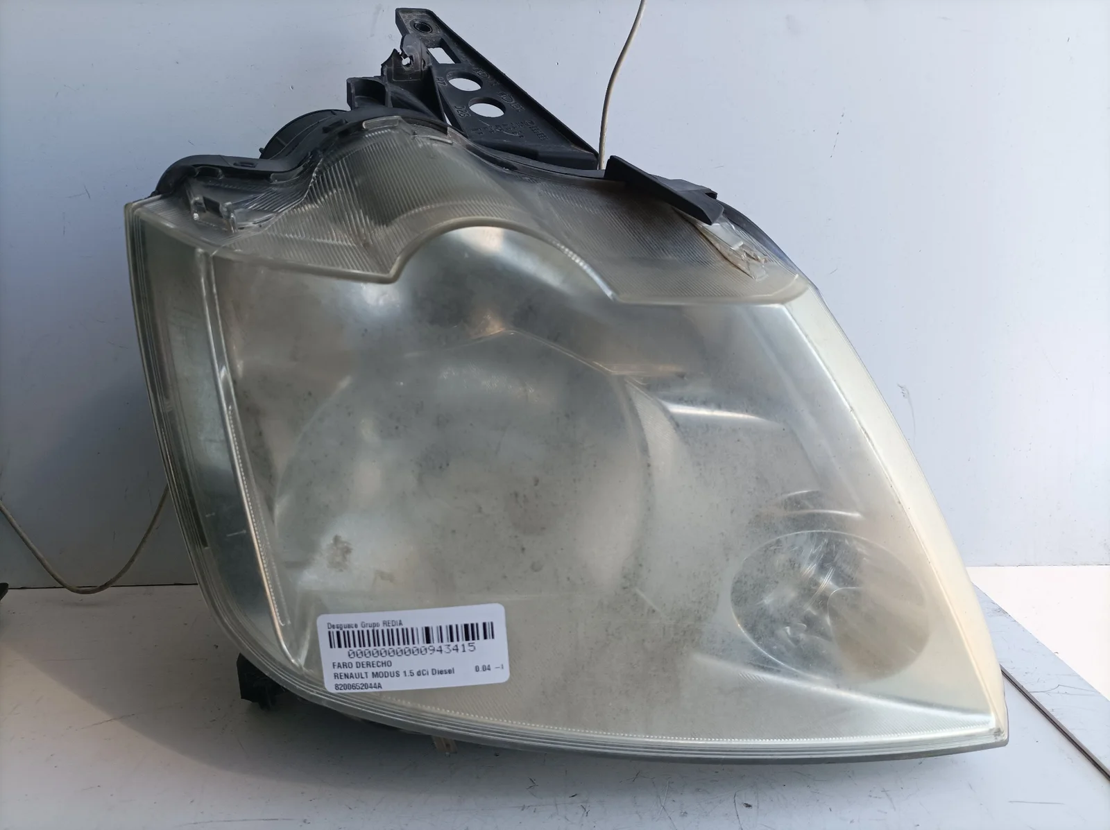 Foto de FARO DERECHO RENAULT MODUS I referencia 8200652044A