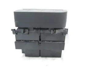 Foto de INTERRUPTOR AUDI A4 AVANT (8W5) referencia 8W1919616C foto 2