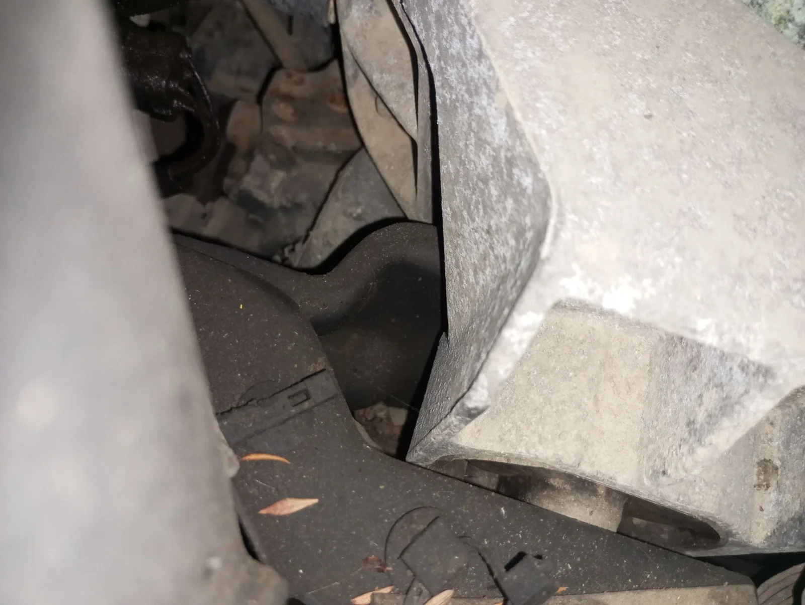 Foto de COMPRESOR AIRE ACONDICIONADO FORD KA (CCQ) 1.3 CAT (50 CV / 37 KW)