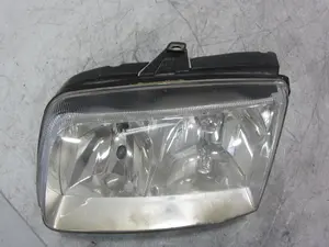 Foto de FARO IZQUIERDO VOLKSWAGEN POLO III BERLINA (6N2) referencia 087641 foto 6