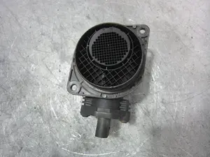 Foto de CAUDALIMETRO VOLKSWAGEN TOURAN (1T1) 1.9 TDI (105 CV / 77 KW) referencia 0281002531 foto 4