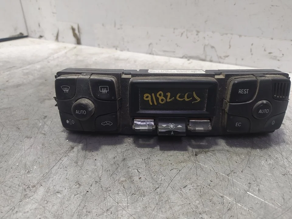 Foto de MANDO MULTIFUNCION MERCEDES-BENZ CLASE S (BM 220) BERLINA 4.0 CDI 32V CAT (250 CV / 184 KW) referencia 2208300185