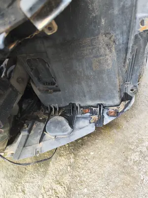 Foto de PASO RUEDA DELANTERO IZQUIERDO BMW SERIE 3 BERLINA (E90)